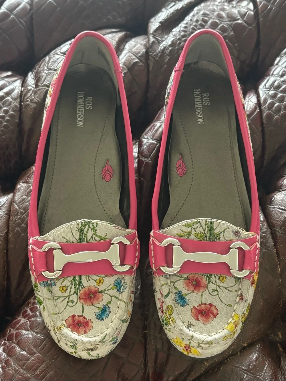 Ros Hommerson‎ Pink Floral Slip-On Loafers 8.5 SS narrow width